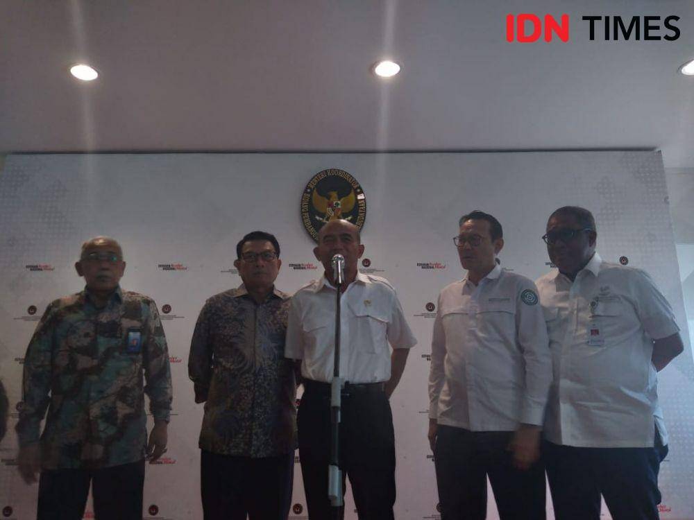 Menteri Koordinator Bidang Pembangunan Manusia dan Kebudayaan (Menko PMK) Muhadjir Effendy (Tengah) IDN Times/Lia Hutasoit