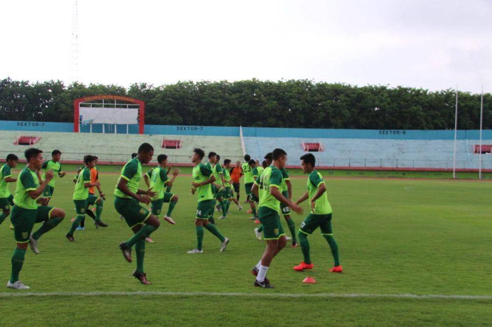 Latihan perdana Persebaya Surabaya di GOR Delta Sidoarjo, Senin (6/1). IDN Times/Dok.Istimewa