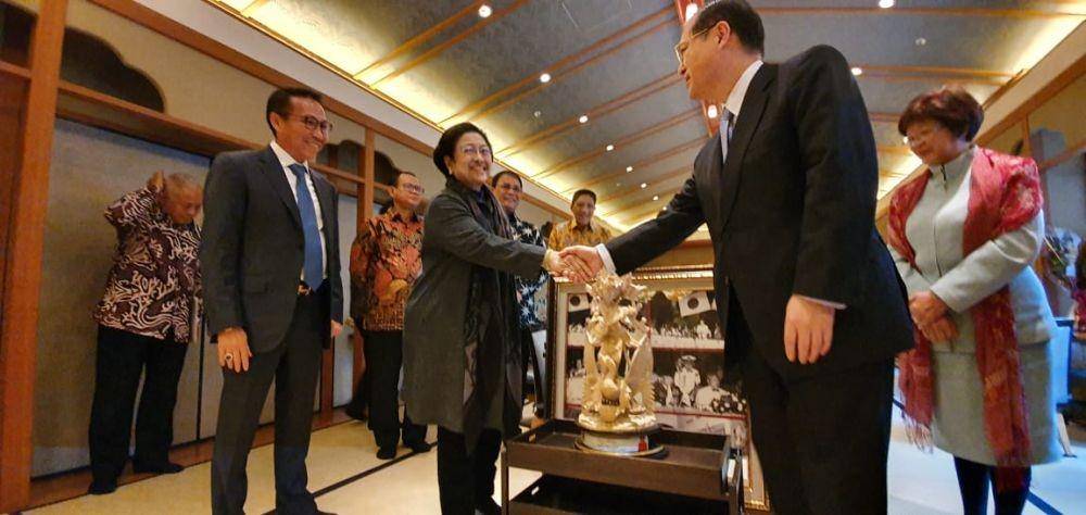 Presiden ke-5 RI Megawati Soekarnoputri bertolak ke Jepang untuk menerima gelar kehormatan Doktor Honoris Causa. (Dok.IDN Times/Istimewa)