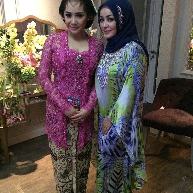 instagram.com/chintamiatmanagara