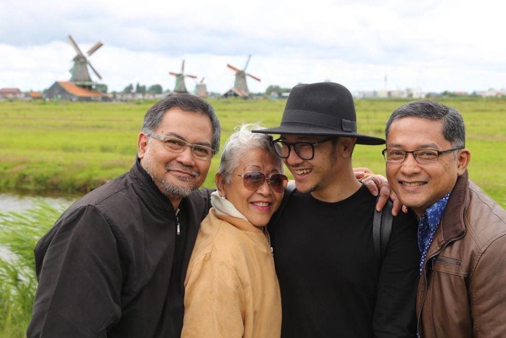 Instagram.com/jonathan.mulia