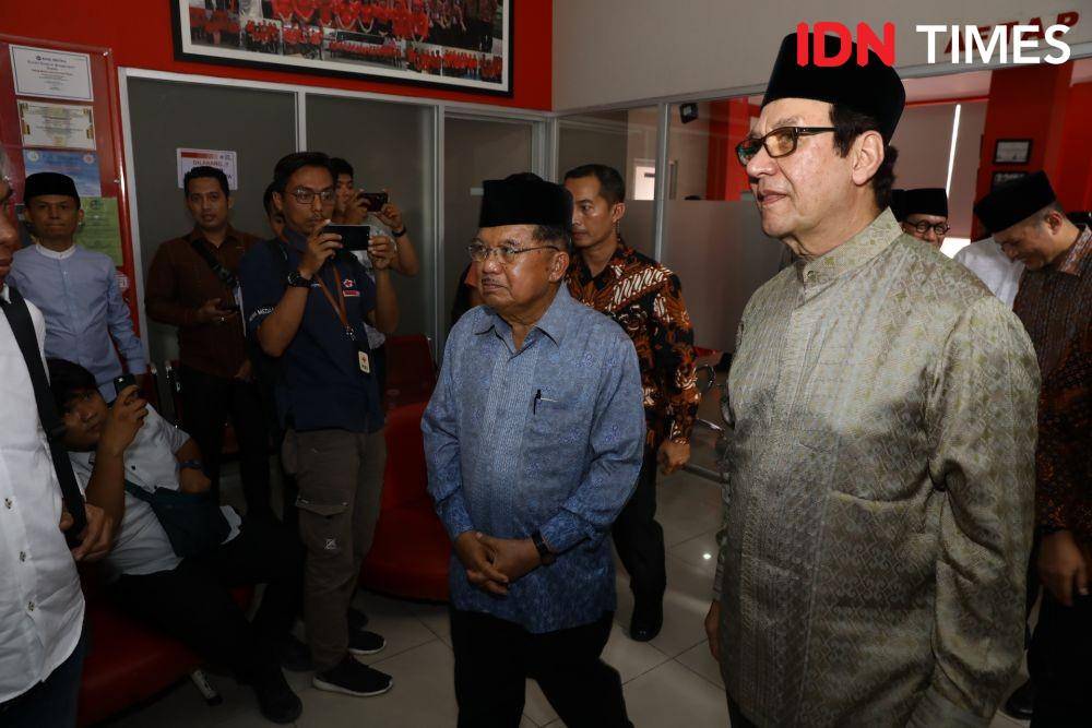 Mantan Wakil Presiden Indonesia Muhammad Jusuf Kalla saat berkunjung ke Kota Medan, Selasa (7/1) (YT Haryono for IDN Times)
