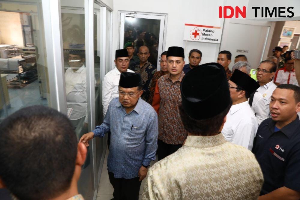 Mantan Wakil Presiden Indonesia Muhammad Jusuf Kalla saat berkunjung ke Kota Medan, Selasa (7/1) (YT Haryono for IDN Times)