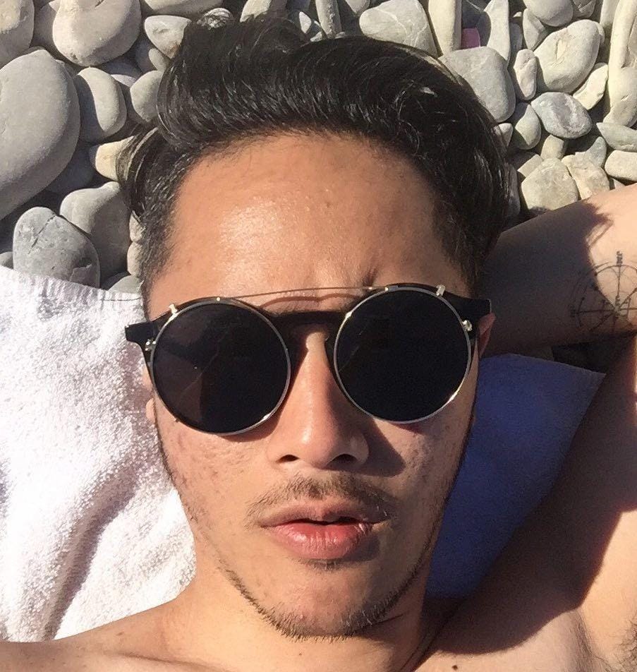 Instagram.com/jonathan.mulia