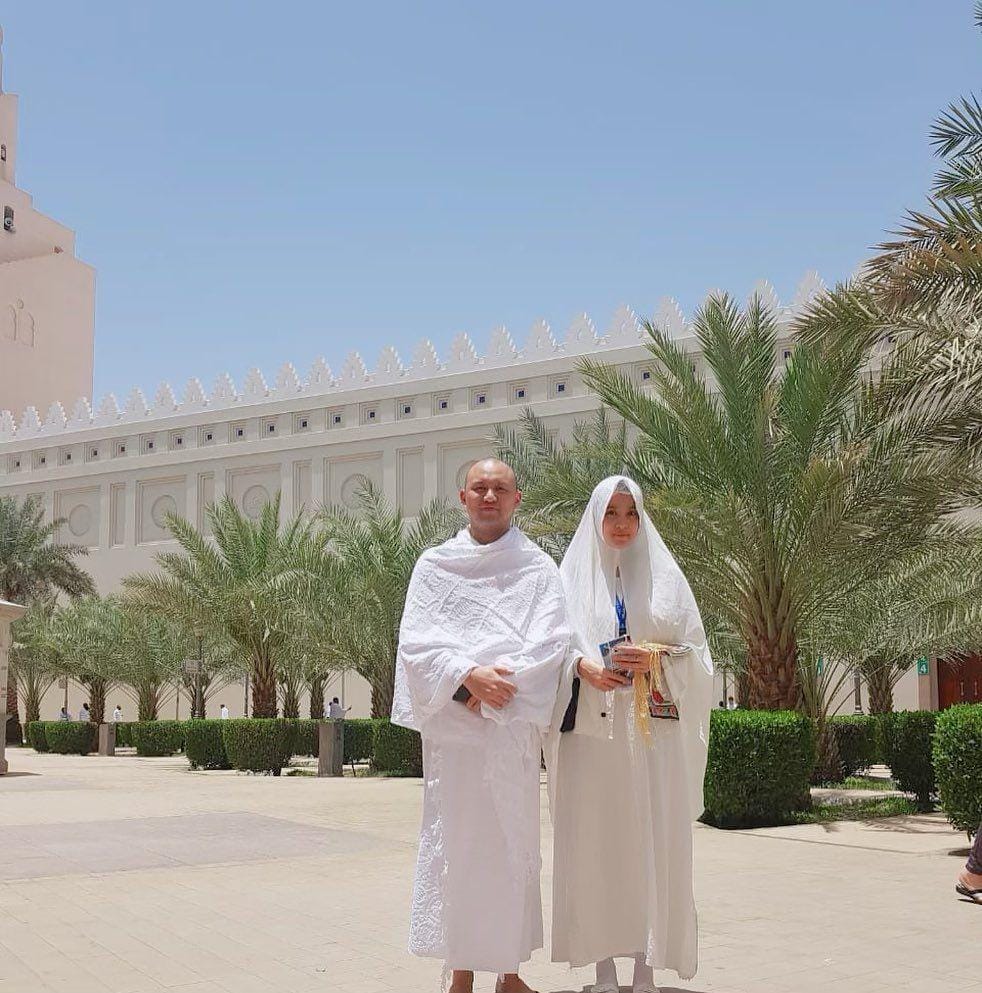 instagram.com/marcella.zalianty