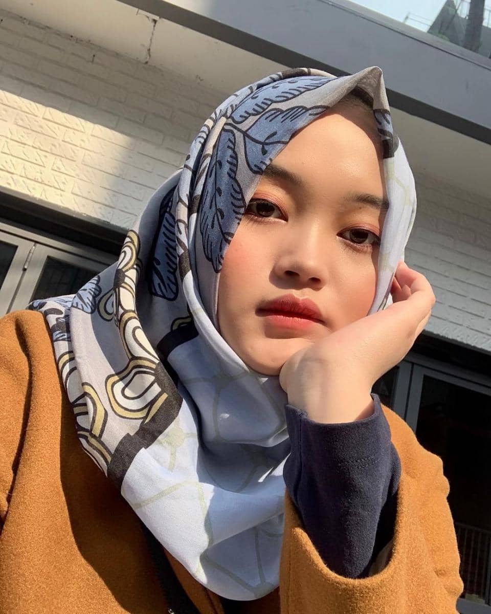 instagram.com/putridelinaa