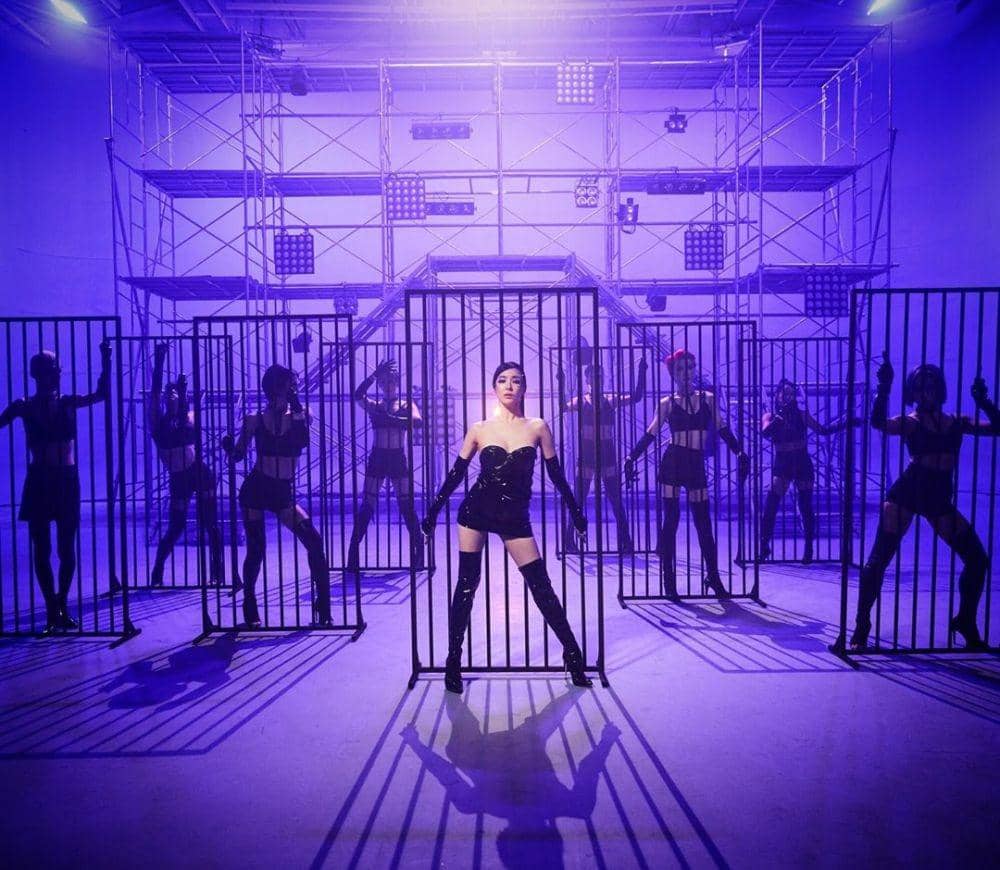 instagram.com/tiffanyyoungofficial