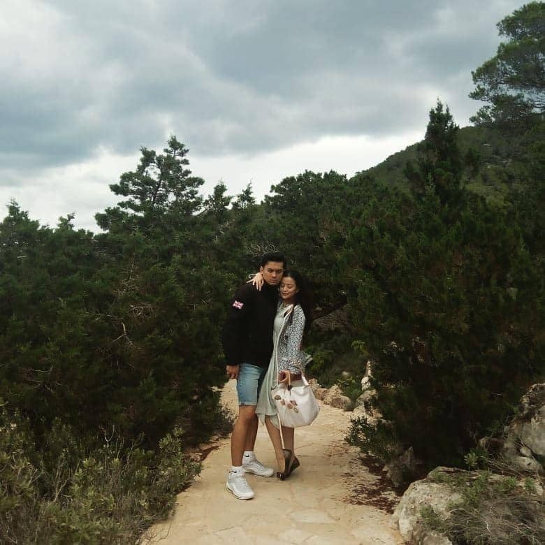 Instagram.com/angie_virgin