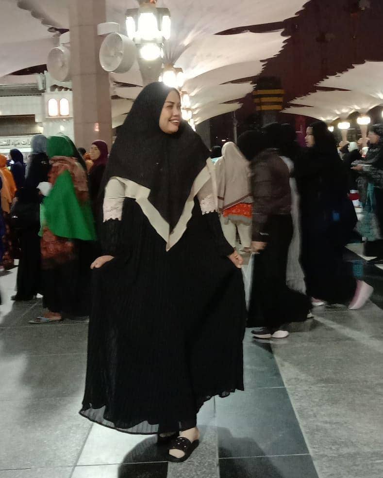 Instagram.com/ellysugigi_real_