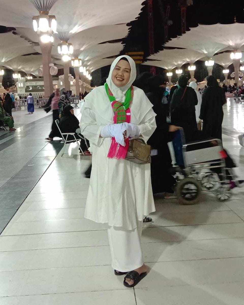 Instagram.com/ellysugigi_real_