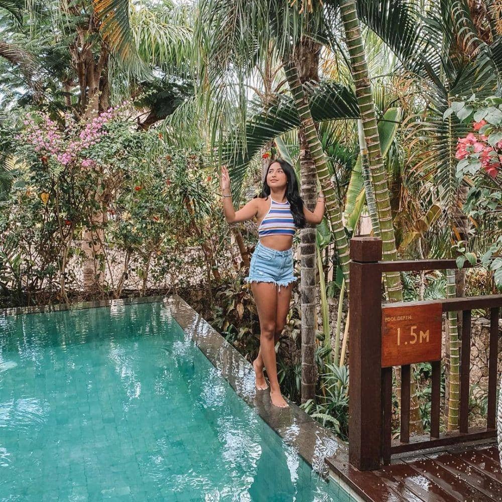 Instagram.com/jennifercoppenreal20