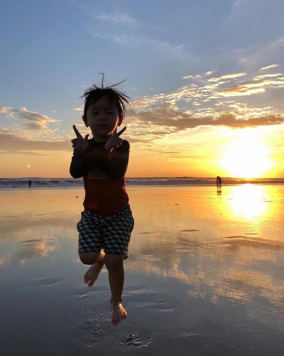 instagram.com/ernestprakasa