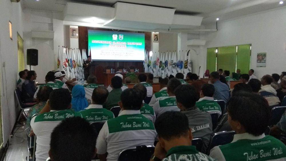 Bupati Tuban Fathul Huda saat memberikan sambutan di acara Musyawarah Olahraga Kabupaten (Musorkab). IDN Times/Imron