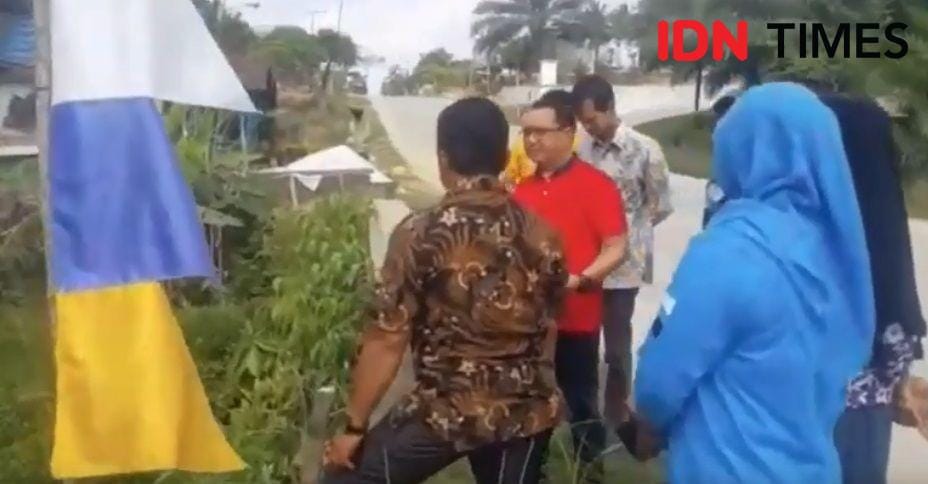 Peninjauan lapangan Ketua PN PPU, Anteng Supriyo beserta tim terhadap lahan  eks transmigrasi pemilik  (IDN Times/istimewa)