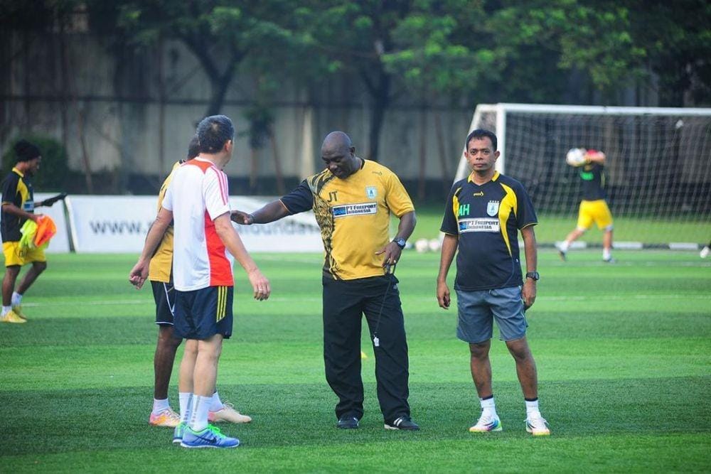 Pelatih Persipura, Jacksen F. Tiago diisukan bakal hengkang pada Liga 1 2020. Instagram/@jacksen_tiago