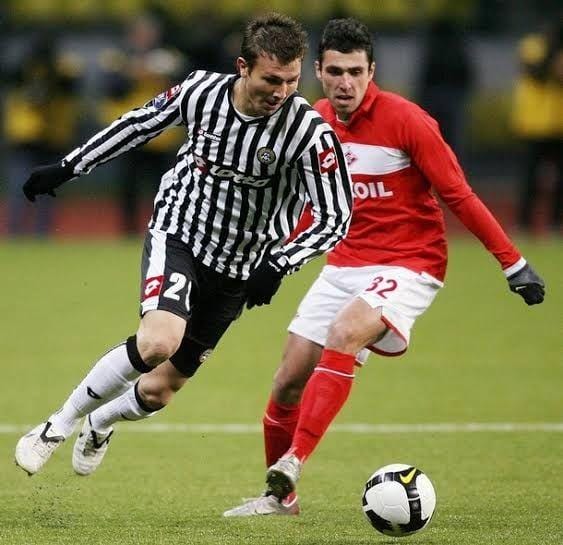 Mantan pemain Juventus, Marco Motta dikabarkan bermain untuk tim Liga 1 2020.  chiesaditotti.com