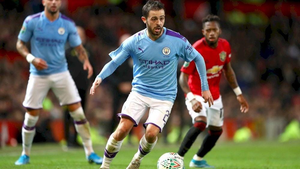 Bernando Silva berhasil tampil apik saat Man City tumbangkan Man United di Old Trafford Stadium, Rabu (8/1).  mancity.com