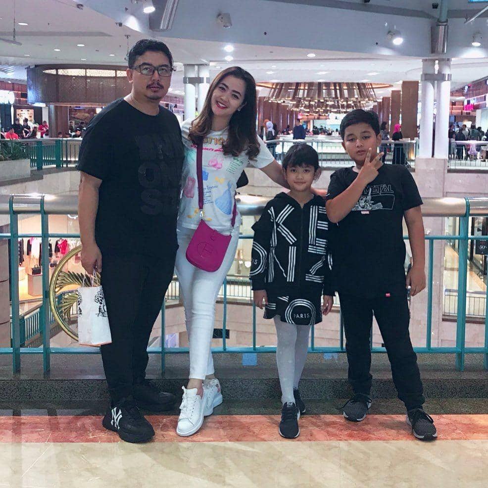 Instagram.com/vegadarwanti123