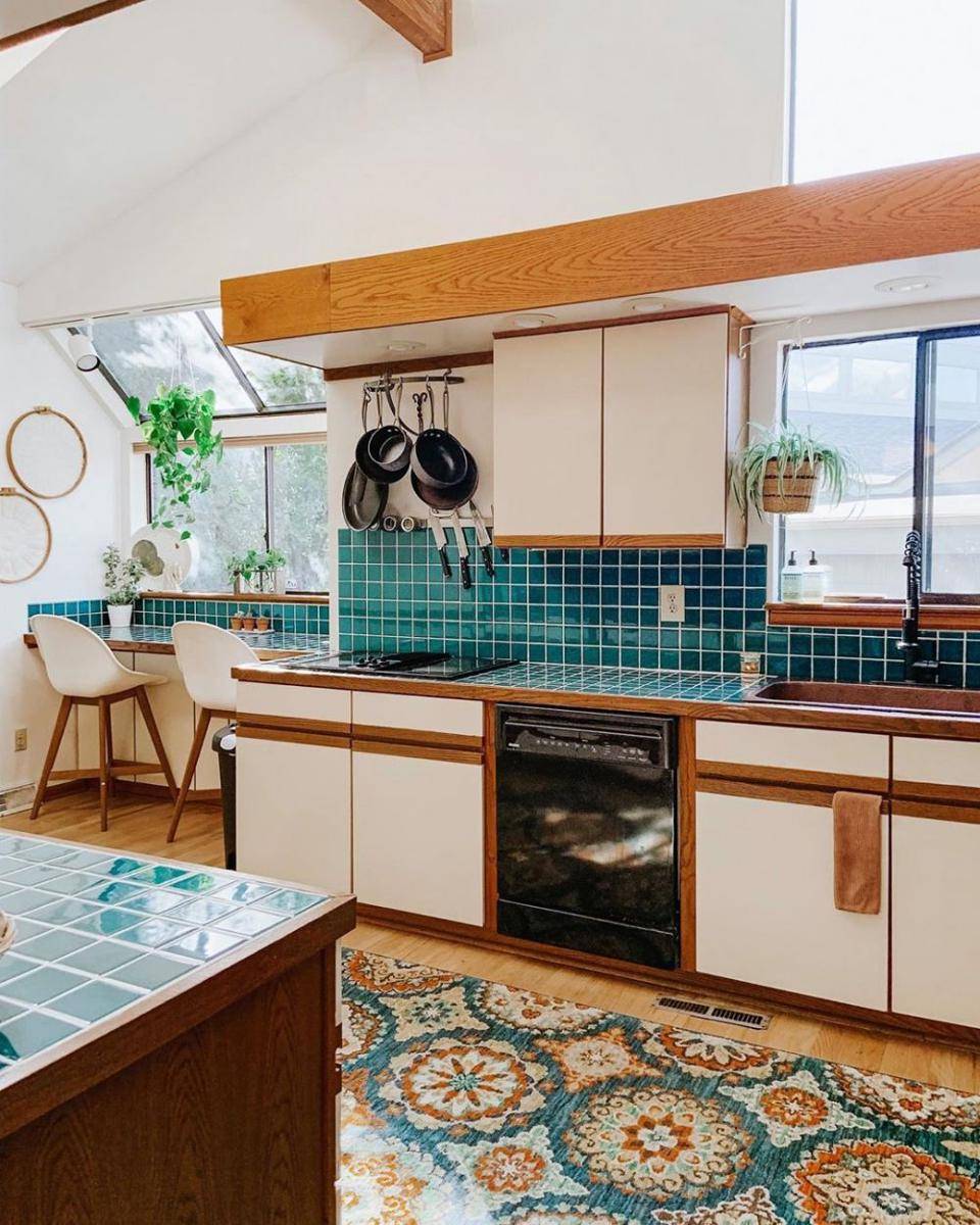 instagram.com/apartmenttherapy