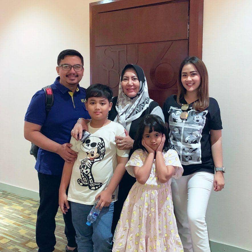 Instagram.com/vegadarwanti123