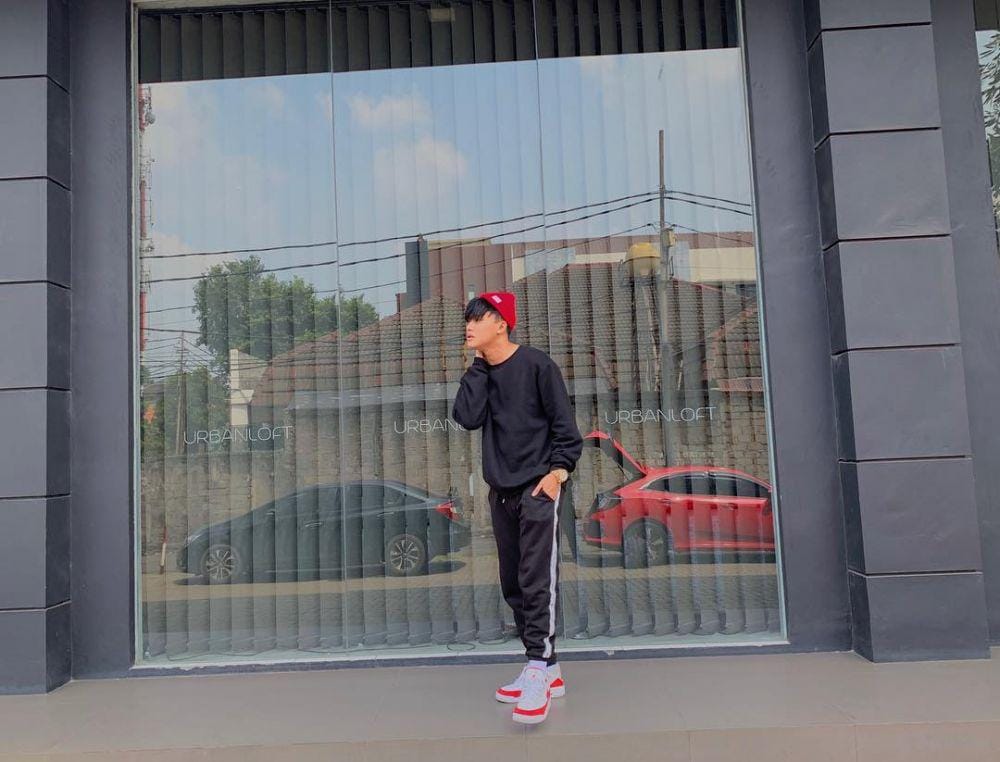 Instagram.com/rizkyfbian