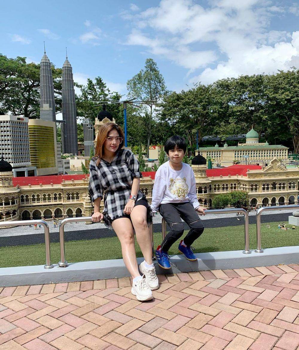 instagram.com/irmadarmawangsa