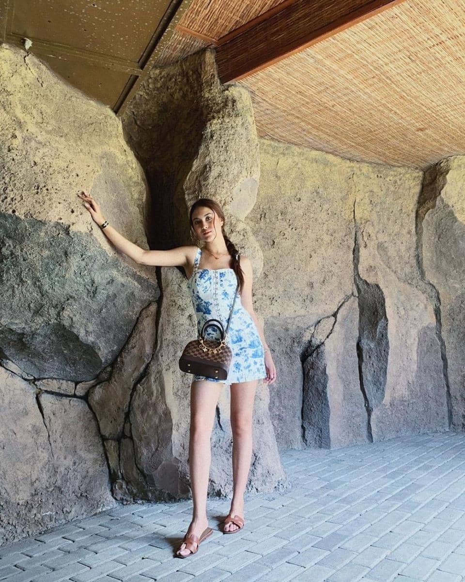 Instagram.com/marcelladaryanani