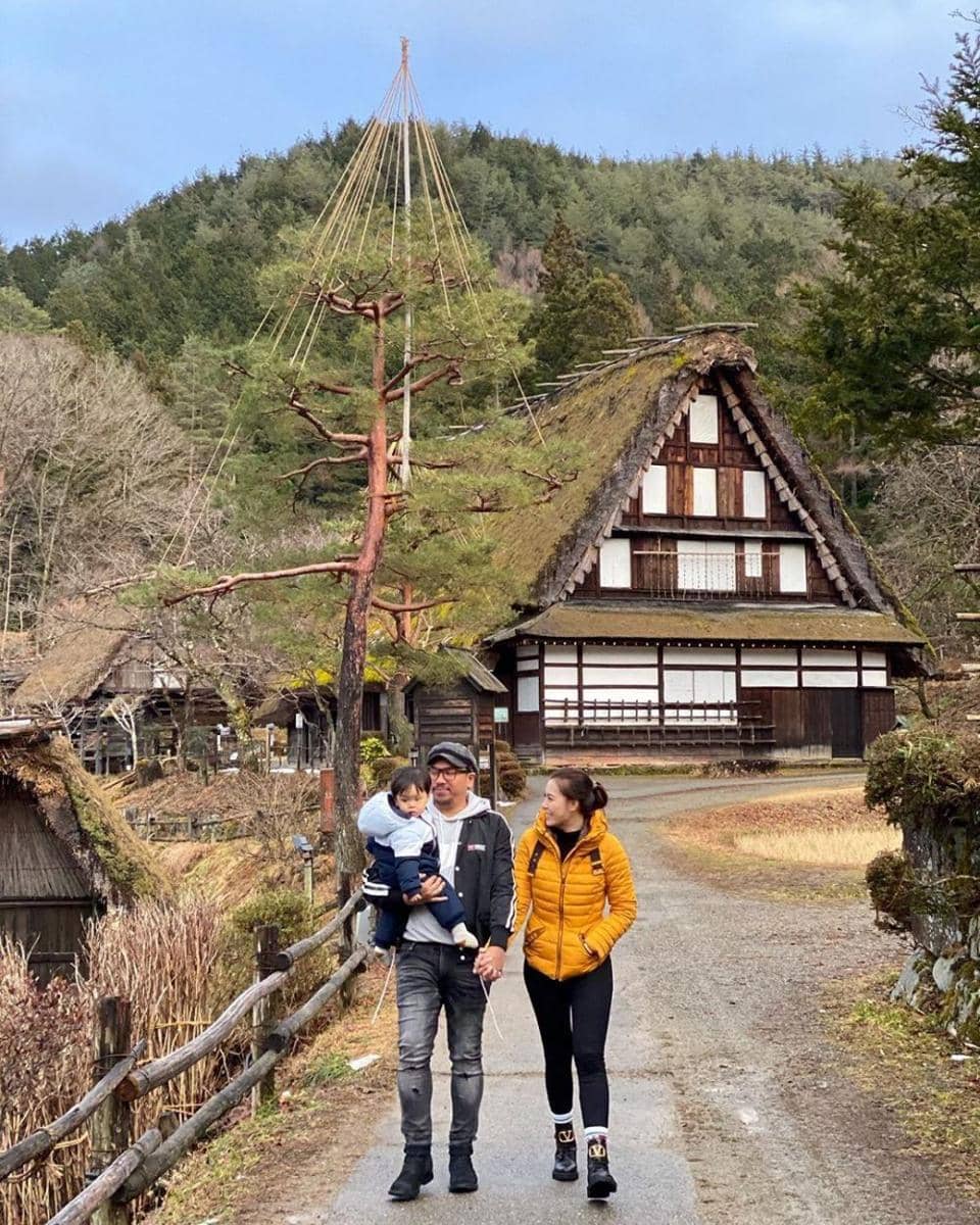 instagram.com/sammysimorangkir