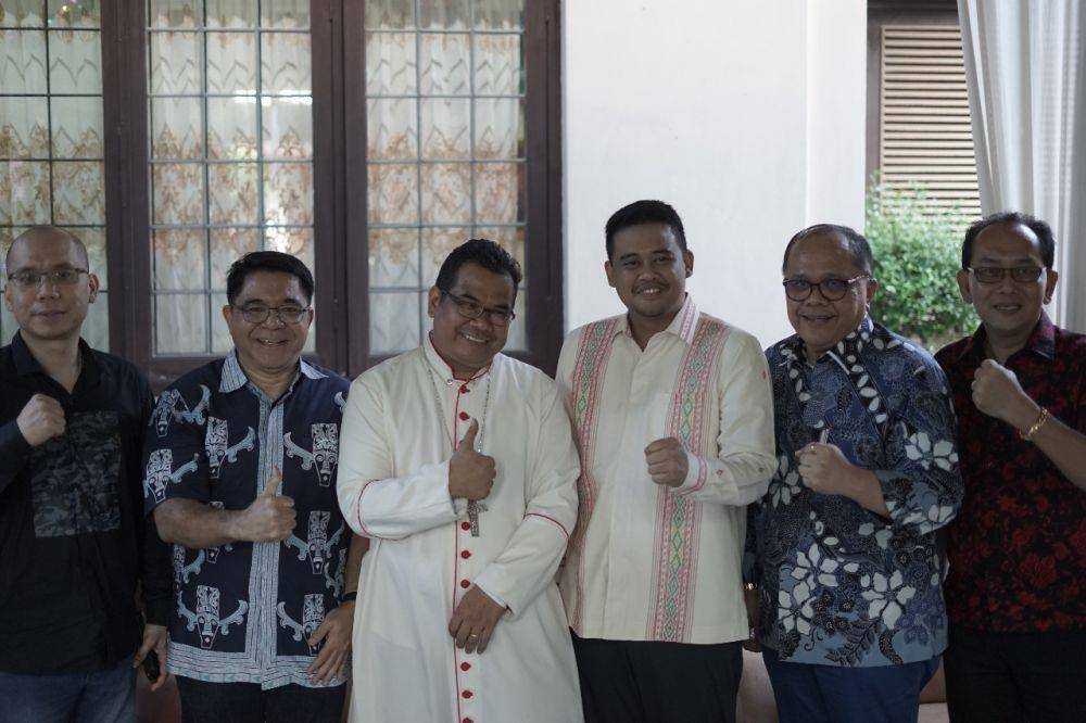 Bobby Nasution menghadiri acara Open House dalam rangka menyambut Tahun Baru 2020 di Keuskupan Agung (Dok. IDN Times)