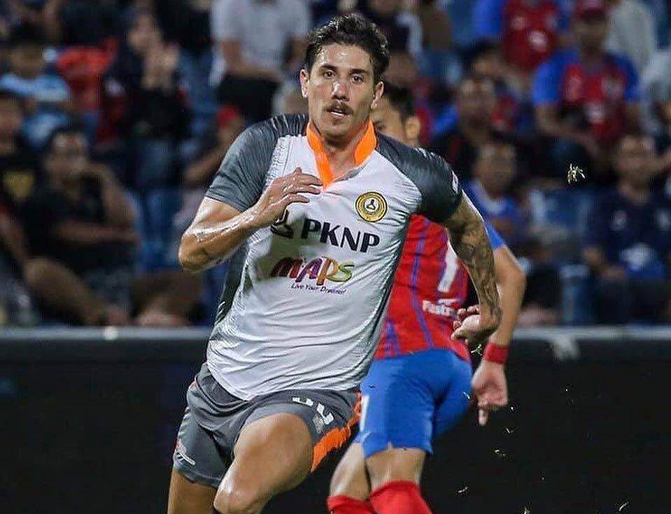 Instagram.com/g.carlo99