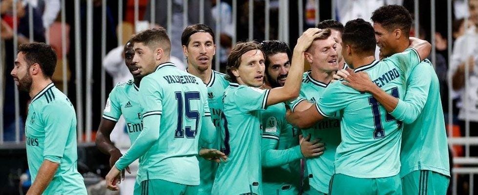 Pemain Real Madrid sedang melakukan selebrasi usai mencetak gol.  realmadrid.com