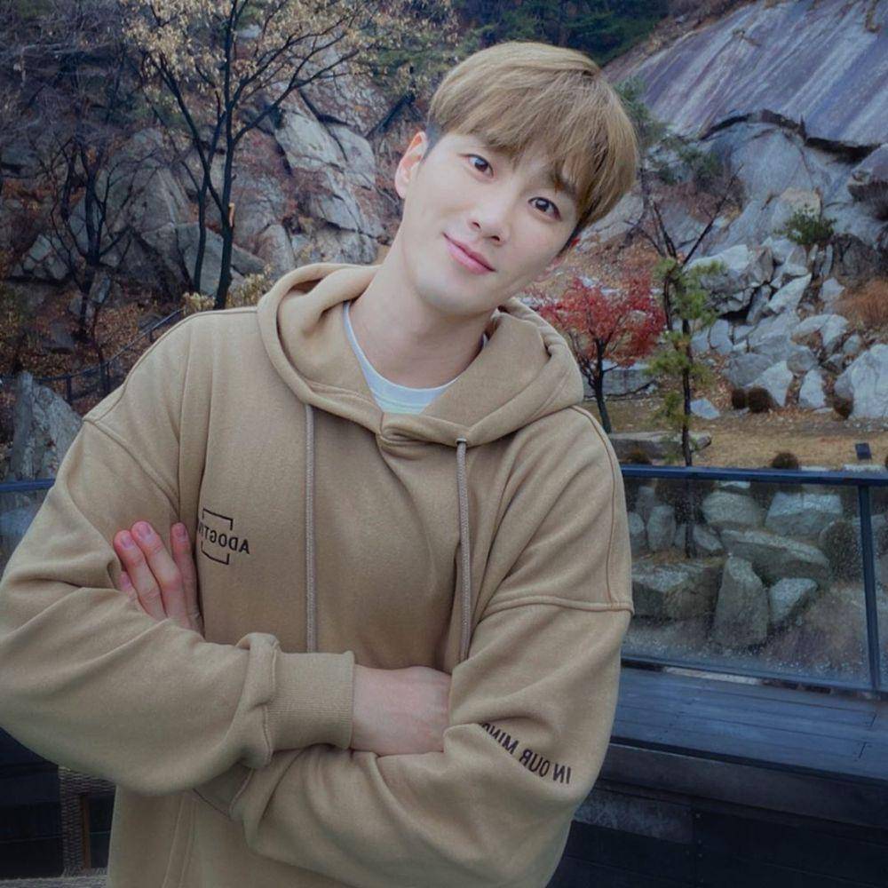 Instagram.com/bohyunahn