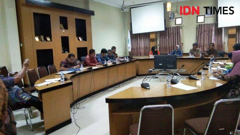 Rapat koordinasi dewan pengupahan ke Pemprov Kaltim membahas UMK PPU tahun 2020 (IDN Times/ Istimewa)