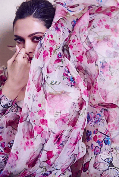 instagram.com/deepikapadukone