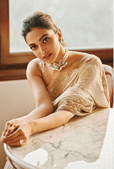 instagram.com/deepikapadukone