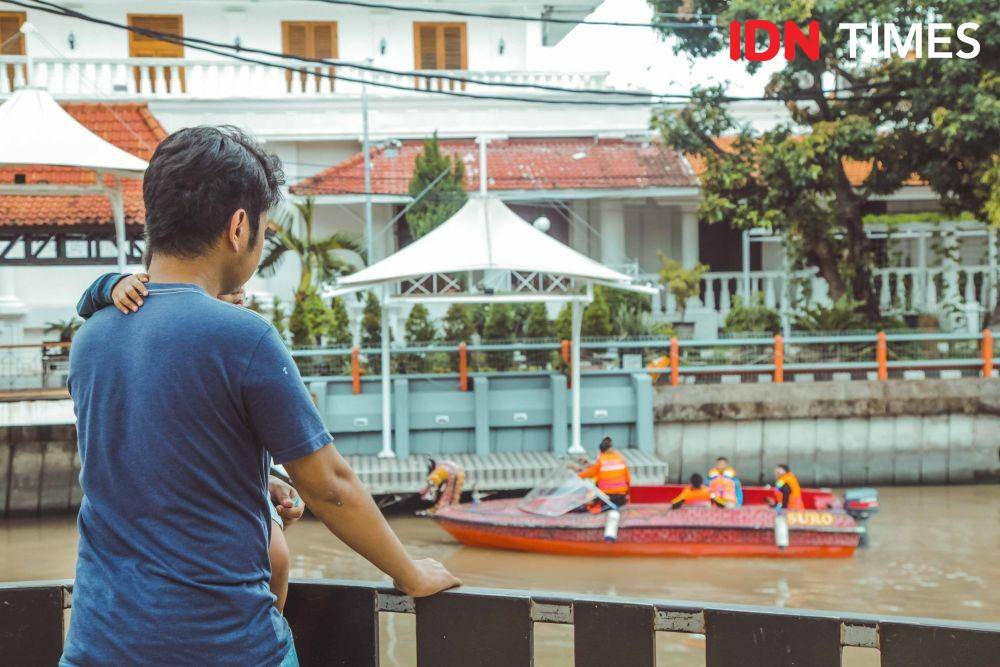 Suasana di area tunggu Wisata Perahu Kalimas, Surabaya. (IDN Times/Reza Iqbal)