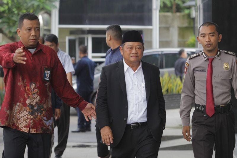 (Bupati Sidoarjo Saiful Ilah) ANTARA FOTO/Reno Esnir