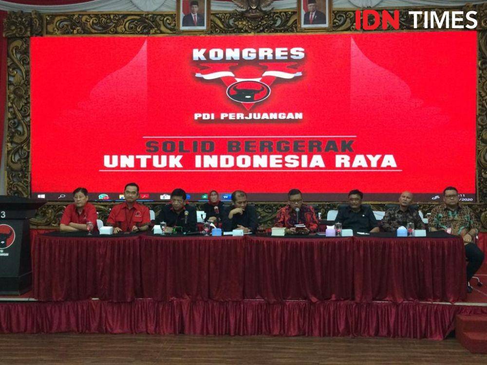 Konferensi pers PDI Perjuangan menjelang Rakernas dan HUT ke-47, Rabu (8/1). (IDN Times/Irfan Fathurohman)