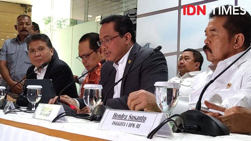 Ketua BPK Agung Firman Sampurna dan Jaksa Agung ST Burhanuddin (IDN Times/Helmi Shemi)