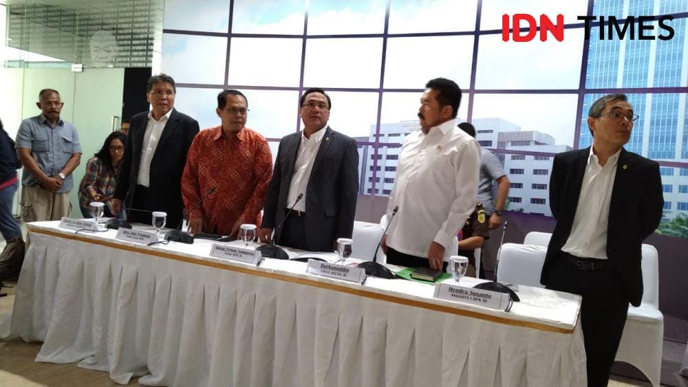 Ketua BPK Agung Firman Sampurna dan Jaksa Agung ST Burhanuddin (IDN Times/Helmi Shemi)