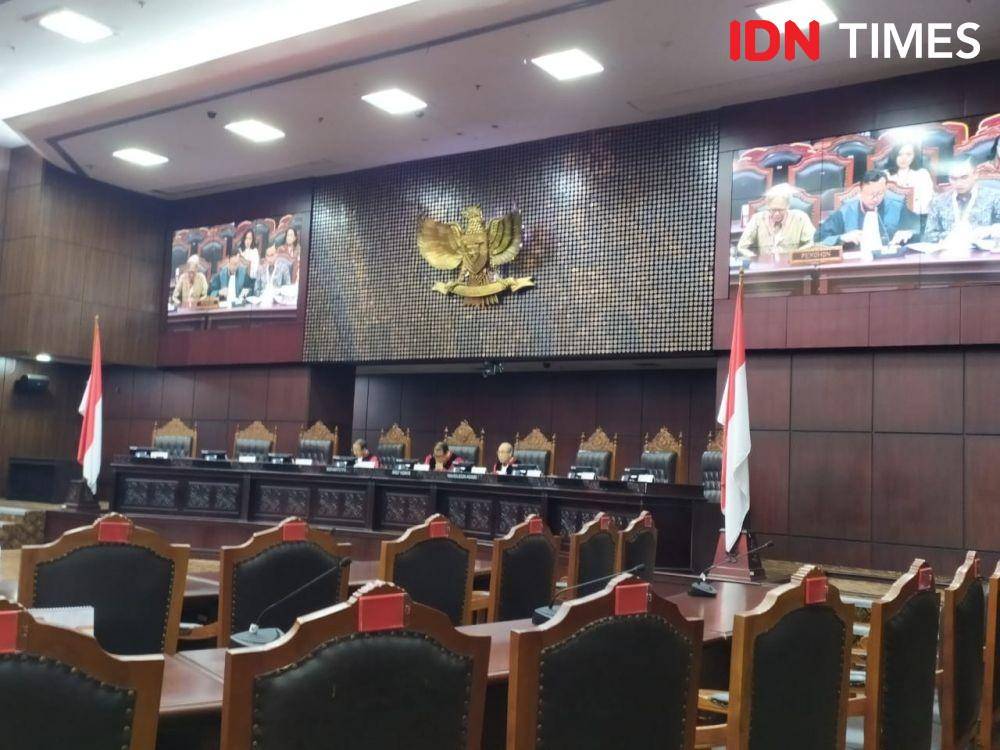 Uji Materi UU Baru KPK (IDN Times/Aldzah Fatimah Aditya)