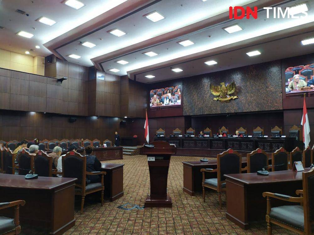 Uji Materi UU Baru KPK (IDN Times/Aldzah Fatimah Aditya)