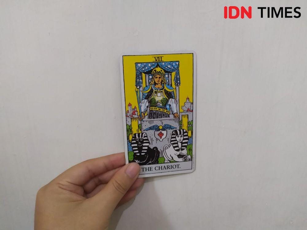 Tarot Card (IDN Times/Aldzah Fatimah Aditya)