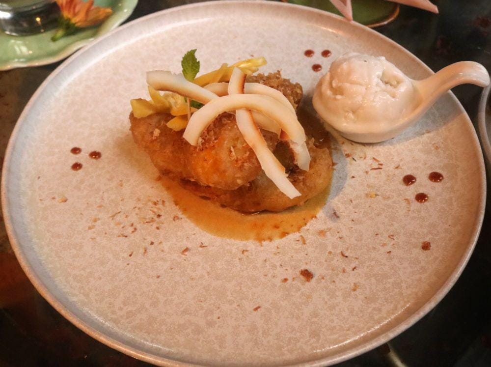 Kluay kaek, sajian olahan pisang ala Thailand. IDN Times/ Alfi Ramadana