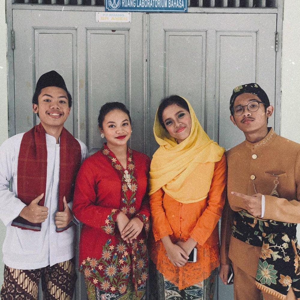 instagram.com/amelcarla