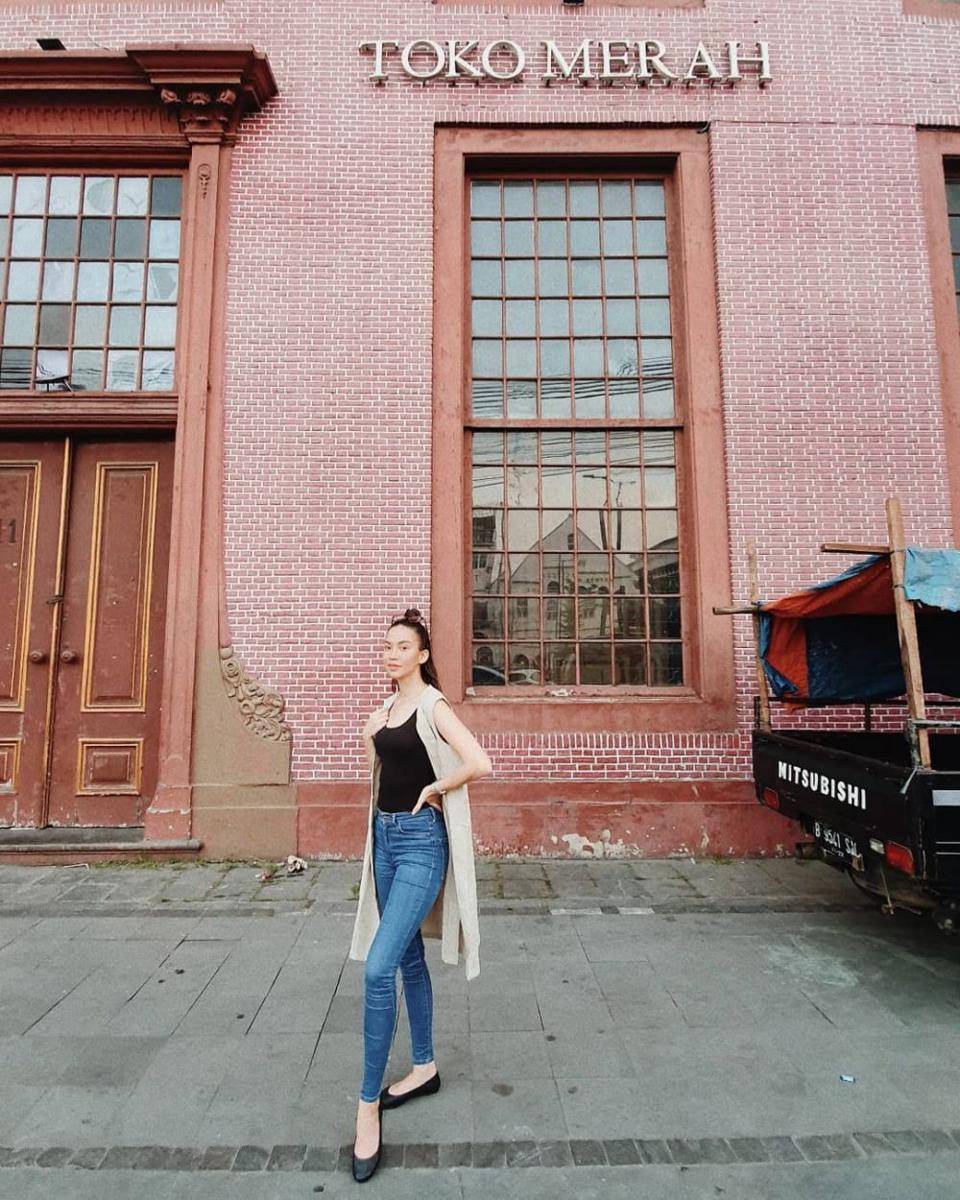 instagram.com/karinadila8921