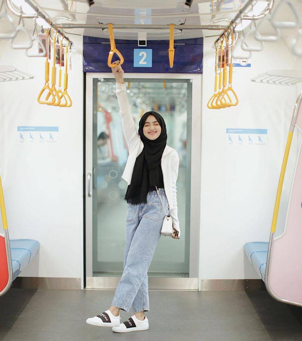 Instagram/shireeenz