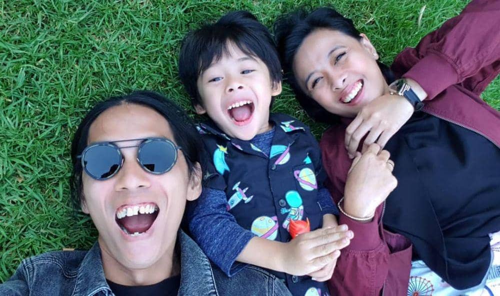 instagram.com/anggiakharisma