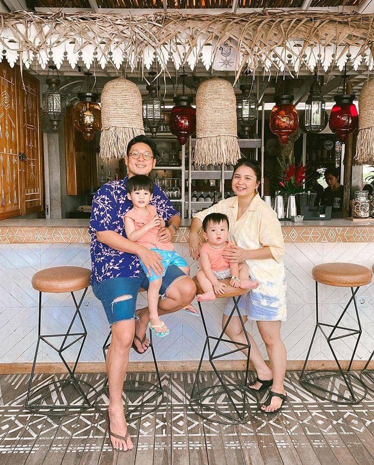 instagram.com/putrititian