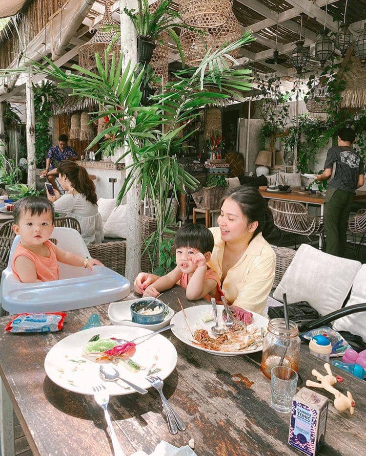 instagram.com/putrititian